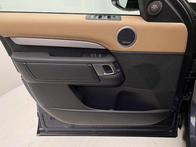 Land Rover Discovery (2026) D350 TEMPEST AWD AUT - fotka 7 z 65