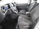 Volkswagen Golf 1.5eTSI 96kW STYLE - náhled 9
