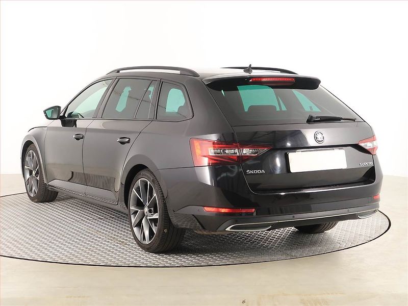 Škoda Superb (2019) 2.0 TDI, Automat, Kůže, Navi - fotka 4 z 25