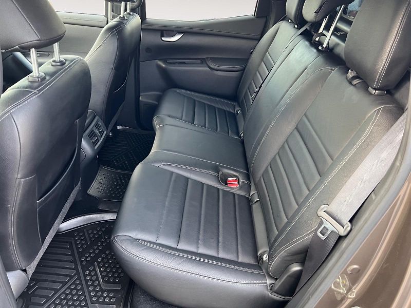 Mercedes-Benz Třídy X (2019) 350 d 4MATIC V6 190kW CZ - fotka 13 z 38