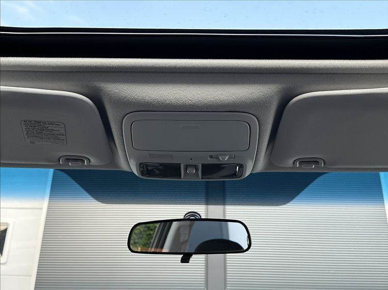 Subaru Forester 2,0 150PS  Comfort A/T 4x4 - fotka 29 z 50
