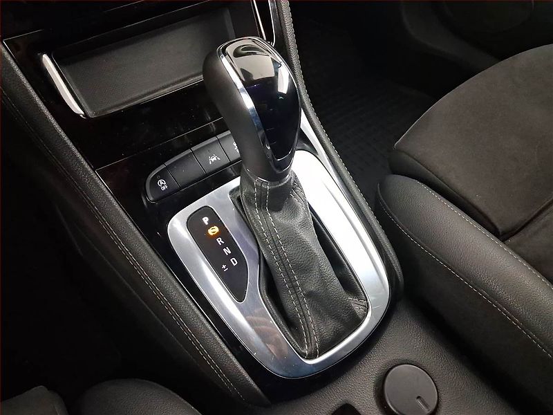 Opel Astra (2021) 1.5 CDTI, Automat, Kůže, Navi - fotka 13 z 26