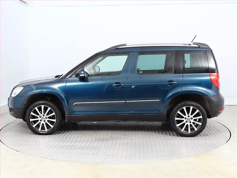 Škoda Yeti (2012) 1.2 TSI, Serv.kniha - fotka 3 z 10