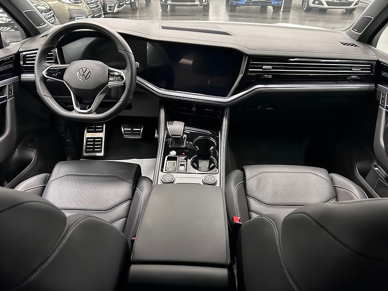 Volkswagen Touareg (2023) TDI 210kW facelift 2024 | Zár1 - fotka 44 z 80