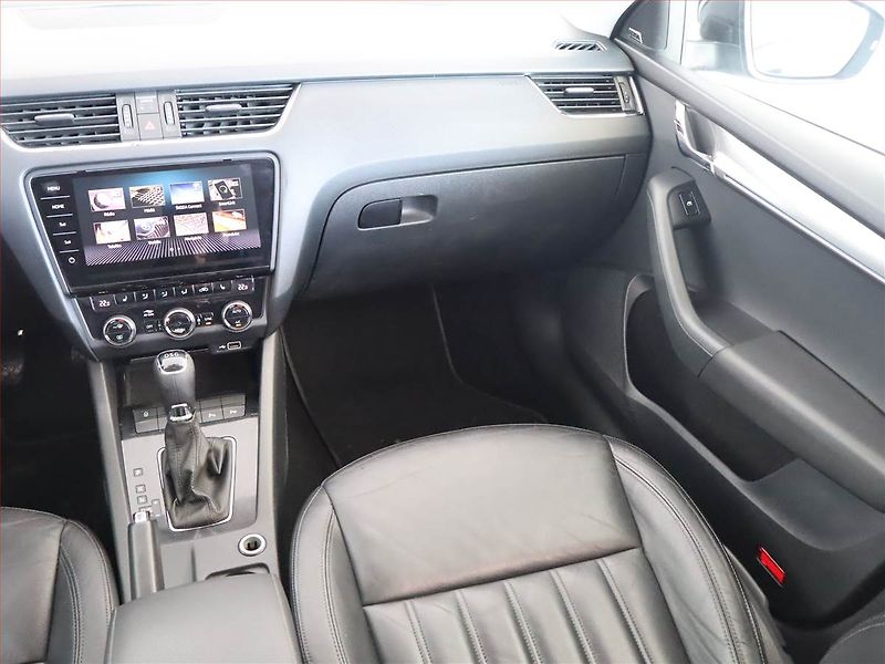 Škoda Octavia (2018) 1.6 TDI, Automat, Kůže, Navi - fotka 8 z 23
