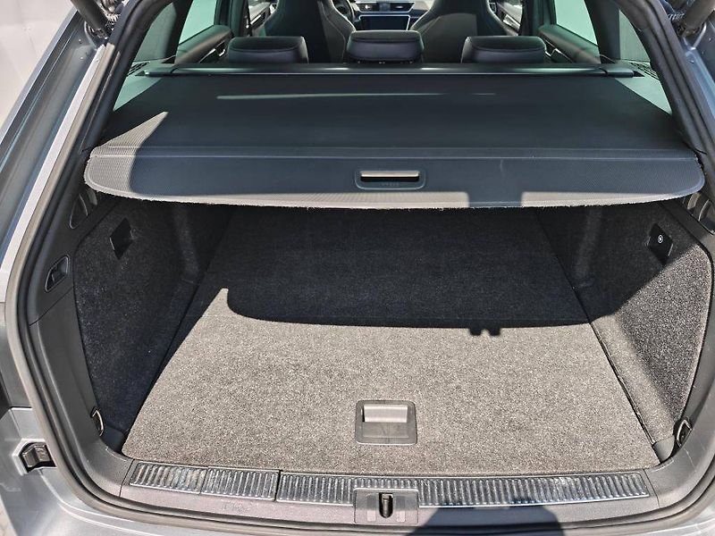 Škoda Superb SportLine ABT DSG 2,0TDI - fotka 24 z 26