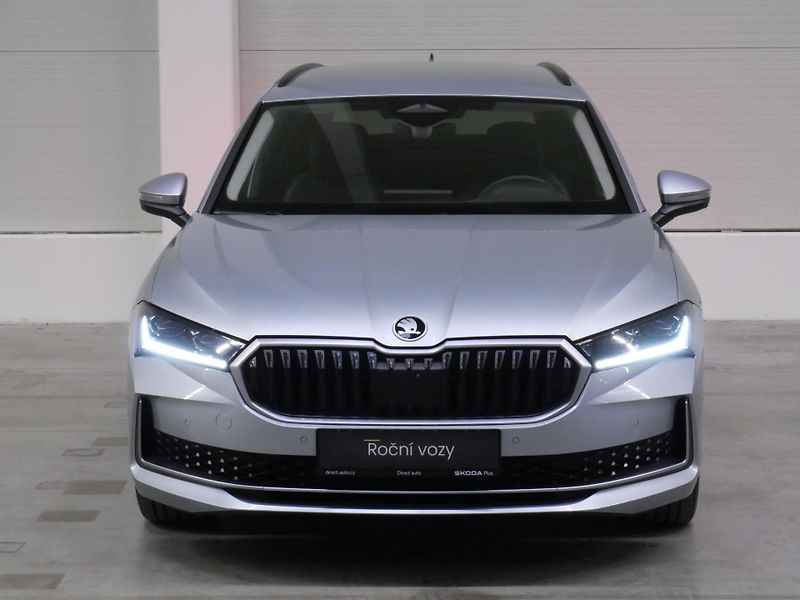 Škoda Superb - fotka 4 z 28