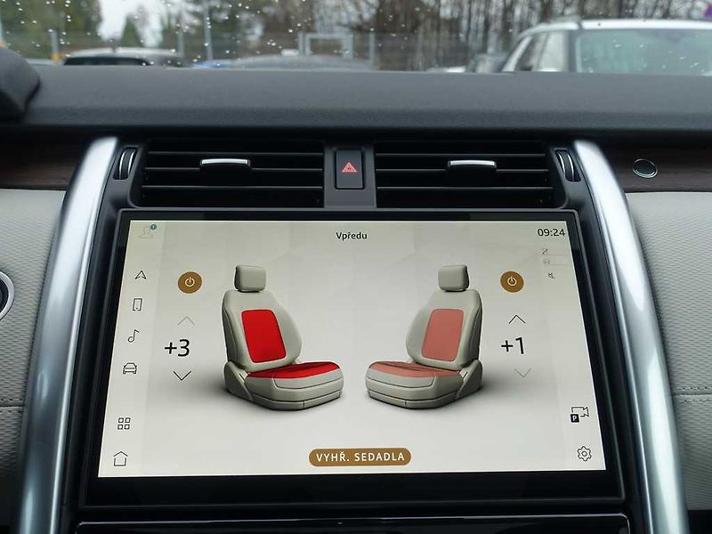 Land Rover Discovery 5 3,0  Dynamic SE D350 - fotka 30 z 43