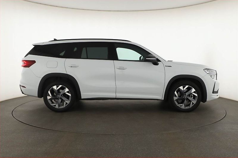 Škoda Kodiaq (2025) 2.0 TDI - fotka 6 z 29