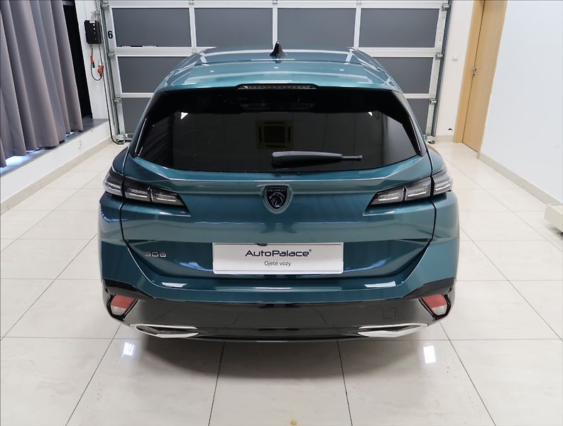 Peugeot 308 1,2 PT AT ALLURE NAVI KAMERA - fotka 5 z 42