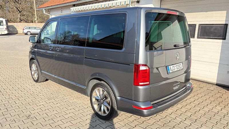 Volkswagen Multivan (2018) 2.0 TDI, DSG, 7 MÍST, ČR - fotka 4 z 9