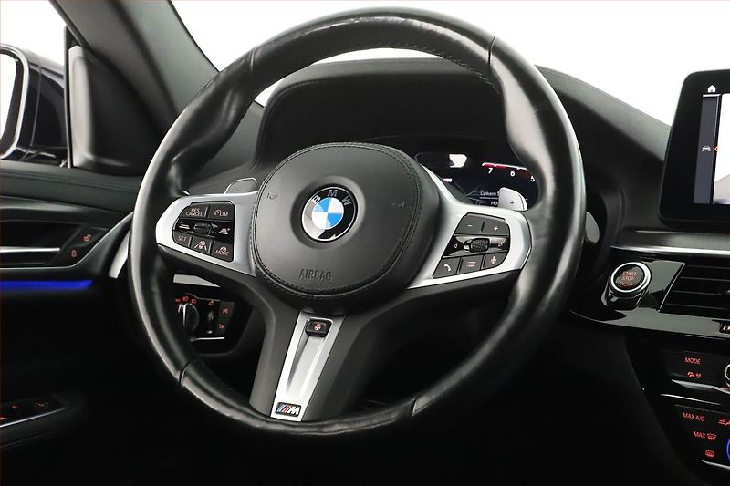 BMW Řada 6 (2022) 640i xDrive GT - fotka 20 z 20