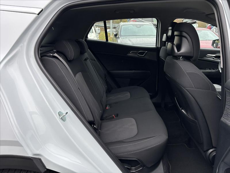 Kia Sportage 1,6 TGDI AT Exclusive ZÁRUKA - fotka 16 z 46