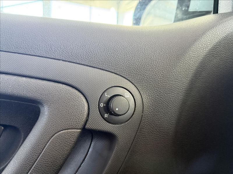 Škoda Fabia 1,2   TSI 77kW,1.MAJ,SERVISKA - fotka 10 z 22