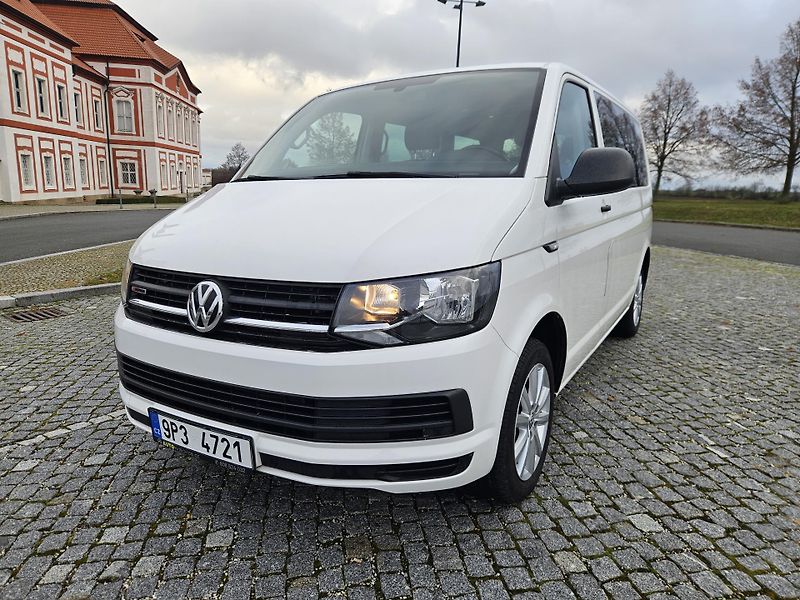 Volkswagen Multivan (2018) 2L 110KW, 4X4, DSG, DPH - fotka 2 z 23