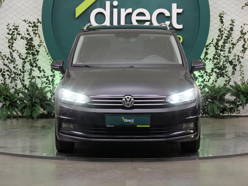 Volkswagen Touran - fotka 4 z 24