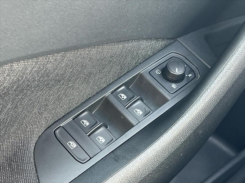 Škoda Scala 1,0 TSi 81kW STYLE - fotka 20 z 23