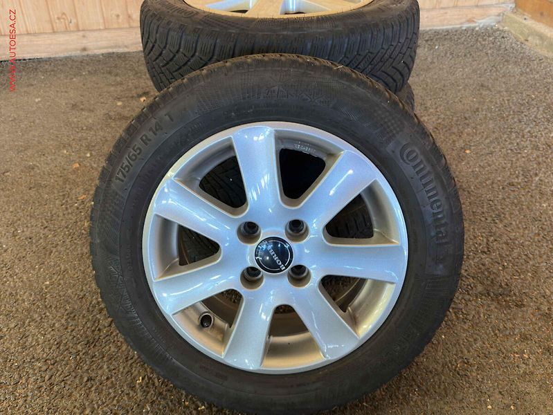 Fiat 500 (2017) 1.2i, AC, temp. - fotka 19 z 20