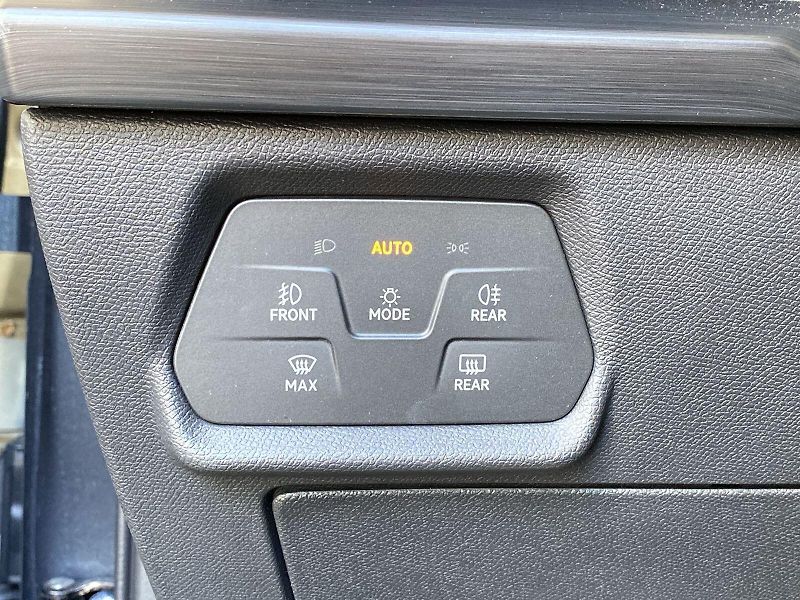 Cupra Formentor (2023) 1.5 TSI Automat - fotka 13 z 33