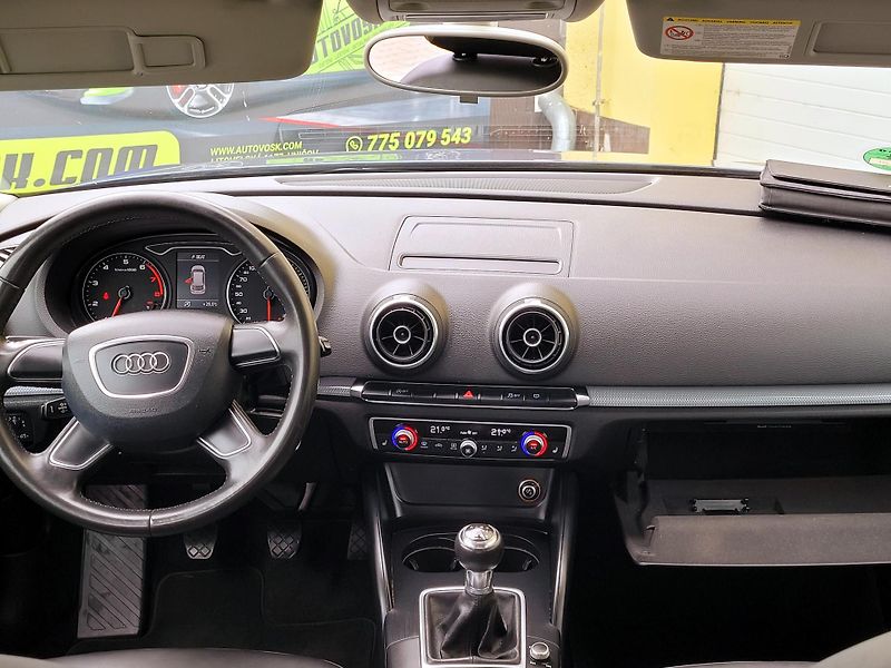 Audi A3 1.4 TFSi SERV.KN. ROZVODY+SPOJ - fotka 34 z 50