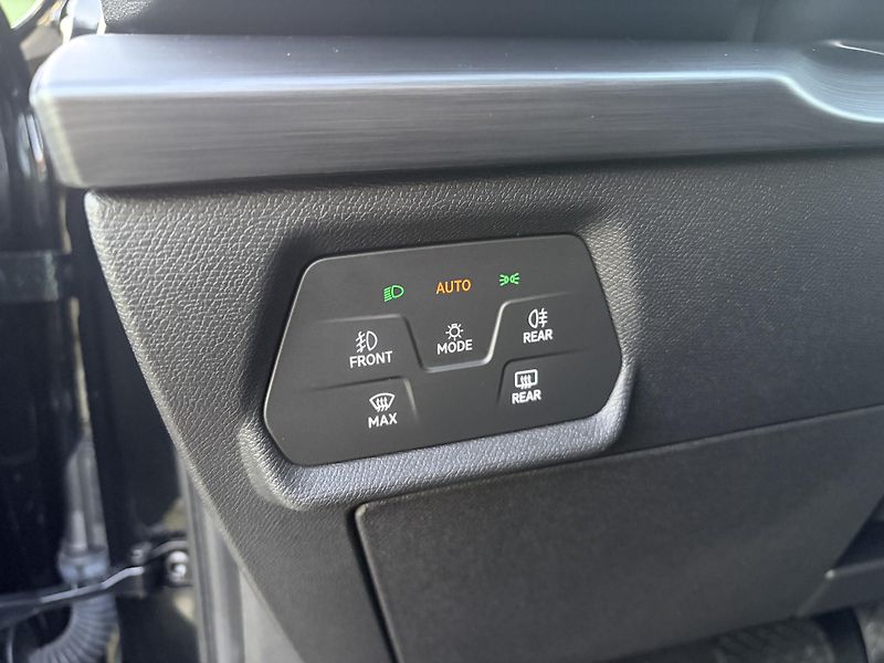 Cupra Formentor 1.5TSI 110KW DSG LED - fotka 15 z 54