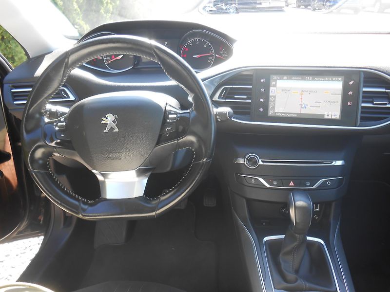 Peugeot 308 , FULL LED, KAMERA,NAVI - fotka 34 z 43
