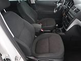 Škoda Yeti (2014) 2.0 TDI, 4X4, Park. senzory - náhled 9