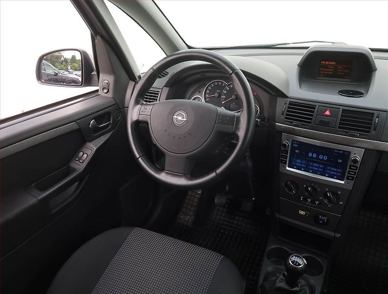 Opel Meriva (2008) 1.6, po STK, rezervace - fotka 7 z 18