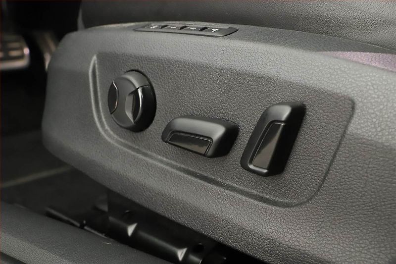 Škoda Superb (2020) Laurin&Klement 2.0 TSI - fotka 23 z 30