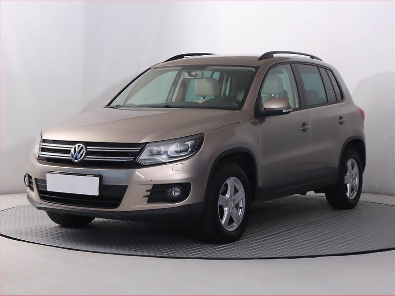 Volkswagen Tiguan (2012) Exclusive 2.0 TDI, 4X4 - fotka 2 z 20