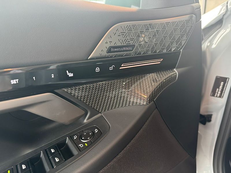 BMW Řada 5 540d xDrive Touring Nezávislé - fotka 28 z 28
