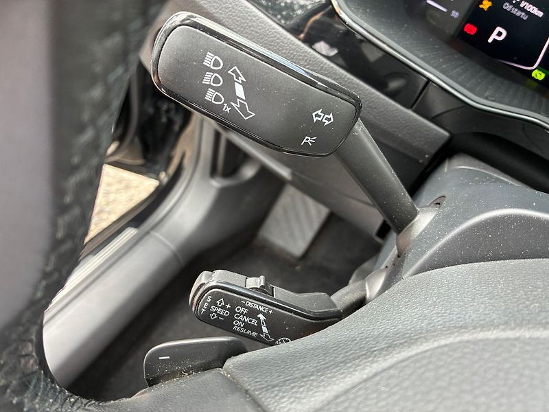 Škoda Superb 1.5 TSi 110 kW Laurin a Klemen - fotka 22 z 39