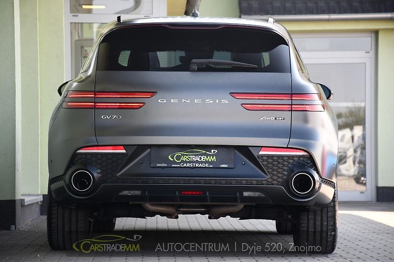 Genesis GV70 2.5T AWD AT8 LUXURY LINE - fotka 4 z 58
