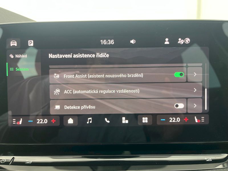Škoda Octavia (2024) OCT.COMBI TOP SELECTION 2,0 TD - fotka 30 z 33