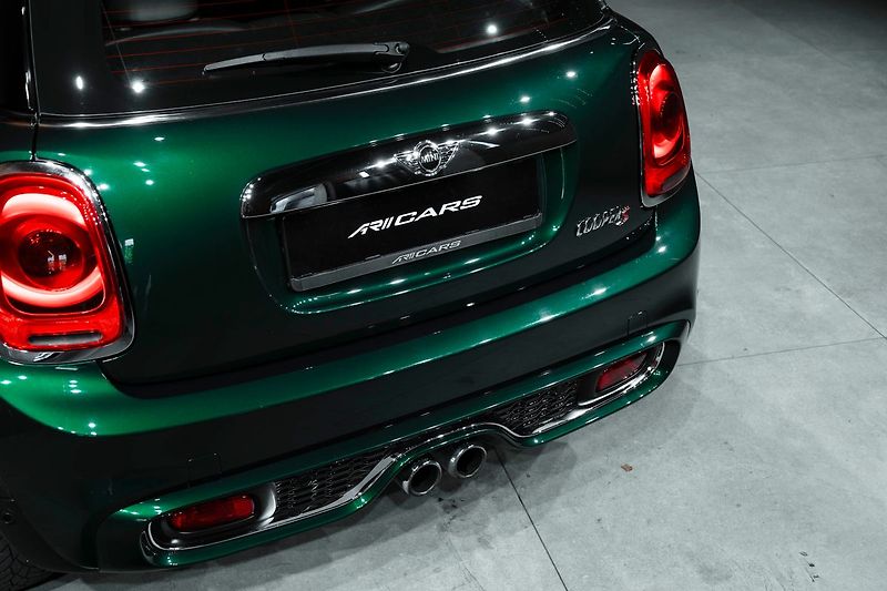 Mini Cooper S - fotka 18 z 20
