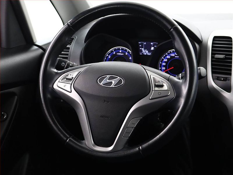Hyundai ix20 (2017) 1.4 CVVT, Serv.kniha - fotka 13 z 14