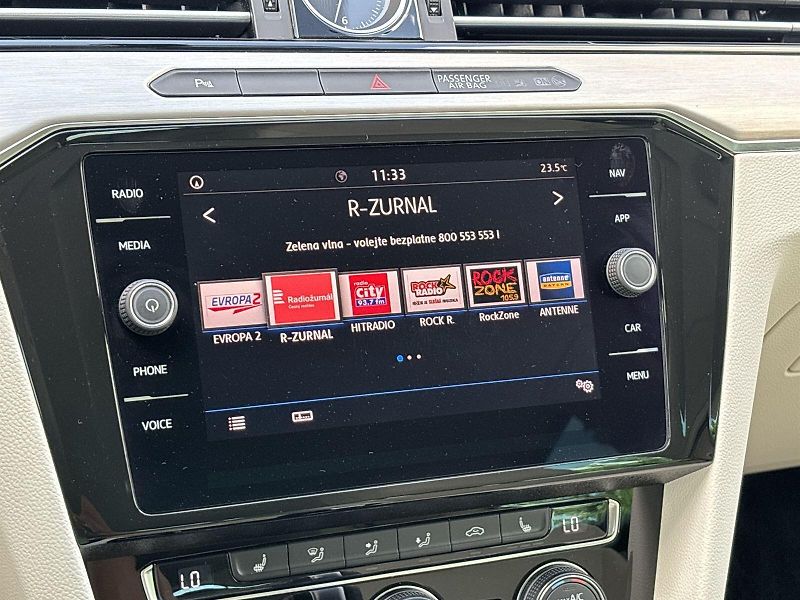 Volkswagen Passat (2018) Variant 2.0 TDI 4Motion DSG Hi - fotka 12 z 27