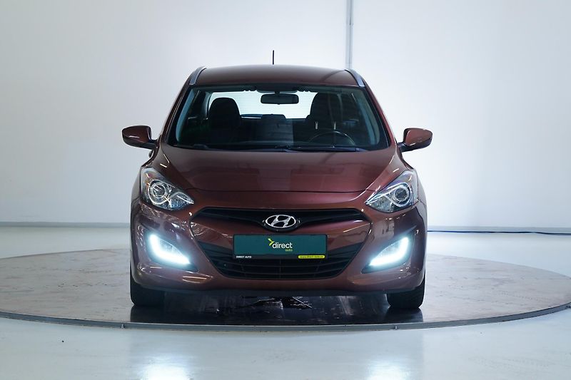 Hyundai i30 - fotka 4 z 30
