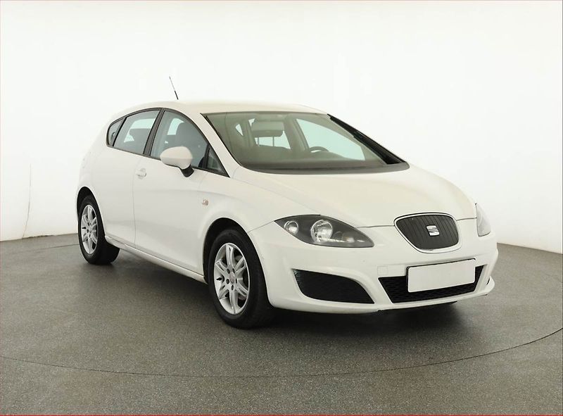 Seat Leon (2011) 1.6 TDI, Serv.kniha, po STK - fotografie inzerátu