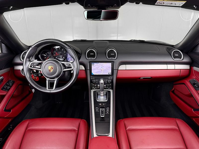 Porsche Boxster 718 CABRIO 220 KW, 7ST. PDK, V - fotka 11 z 22