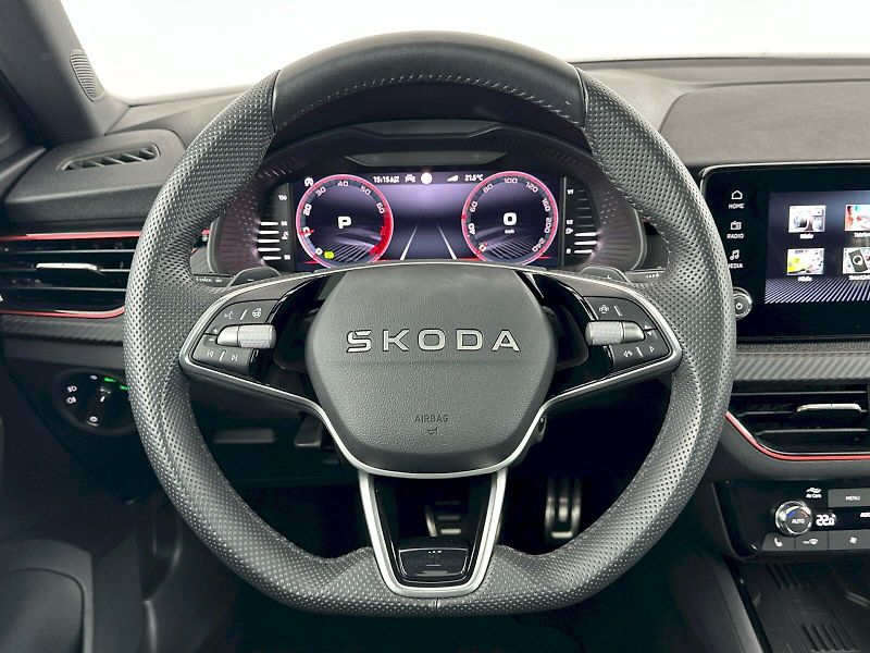 Škoda Kamiq (2025) DSG 1.0TSI 85kW Monte Carlo - fotka 9 z 30