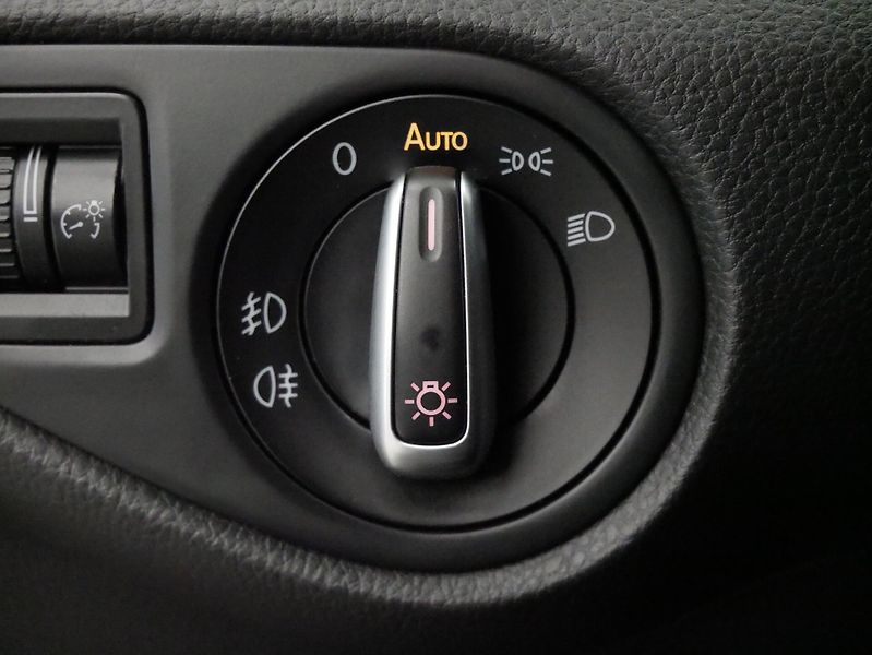 Seat Alhambra - fotka 14 z 30