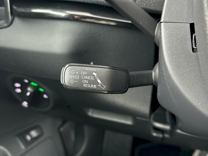 Škoda Karoq (2025) DSG 2.0TDI 110kW 4x4 Top Selec - fotka 23 z 31