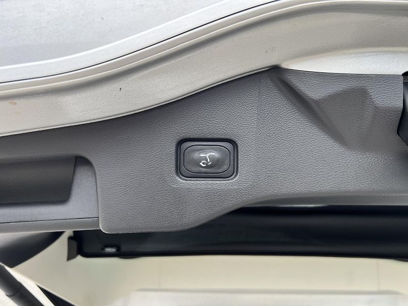 Ford Mondeo (2019) 2.0TDCi*110KW*Kamera - fotka 31 z 39