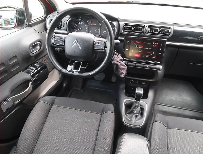 Citroën C3 (2017) Feel 1.2 PureTech, Automat - fotka 7 z 13