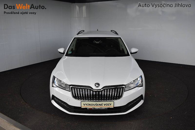 Škoda Superb (2022) 2.0TDI 110kW DSG,Tažné,100% Se - fotka 4 z 28