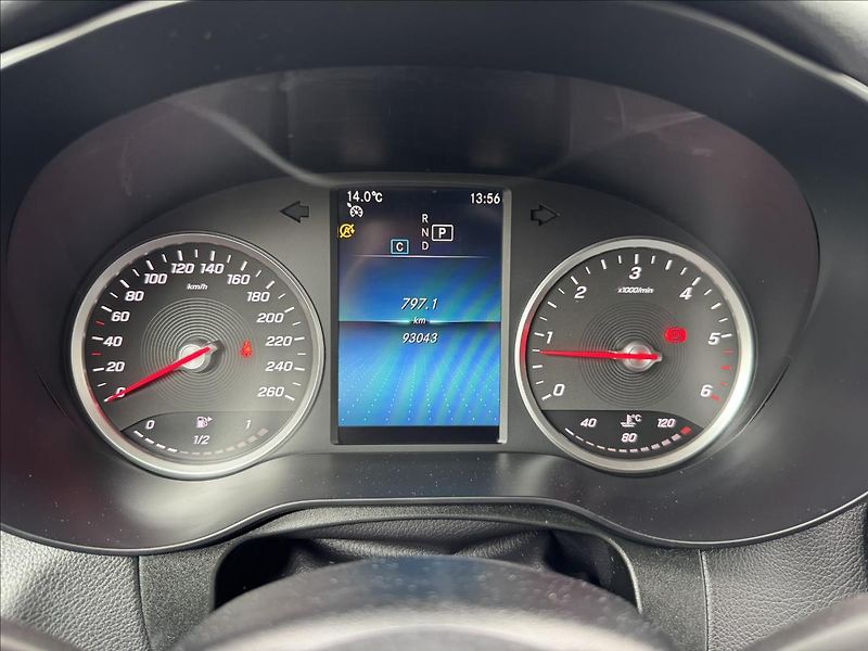 Mercedes-Benz GLC 2,0 220d 4MATIC AT ČR - fotka 17 z 30