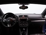 Volkswagen Scirocco 2,0 TDI 103kW Match Xenon Navi - náhled 20