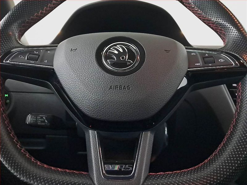 Škoda Octavia (2019) RS 2.0 TSI - fotka 16 z 16