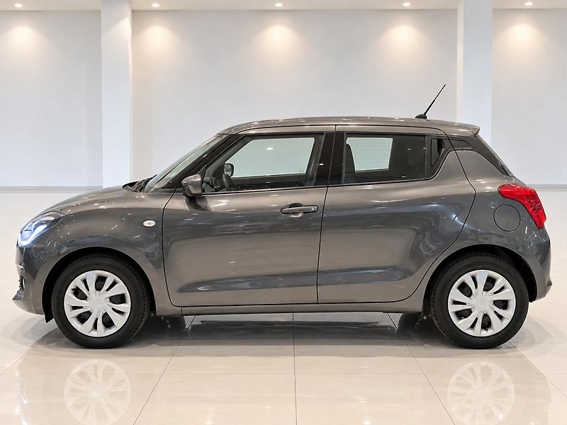 Suzuki Swift (2023) - fotka 9 z 21
